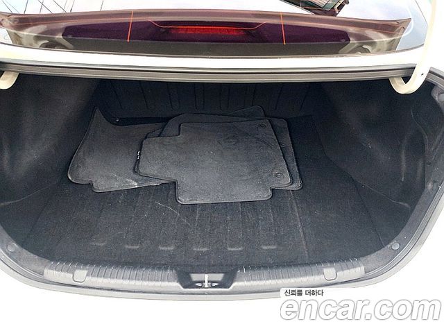 Kia K3 2017 — photo 14