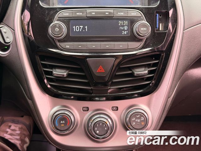 Chevrolet Korea Spark 2017 — photo 15