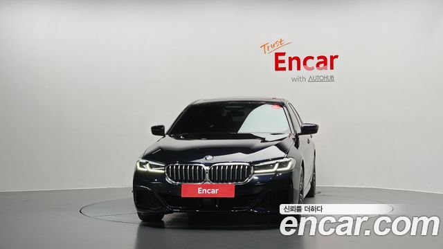 BMW 5-Series 2023 — photo 3
