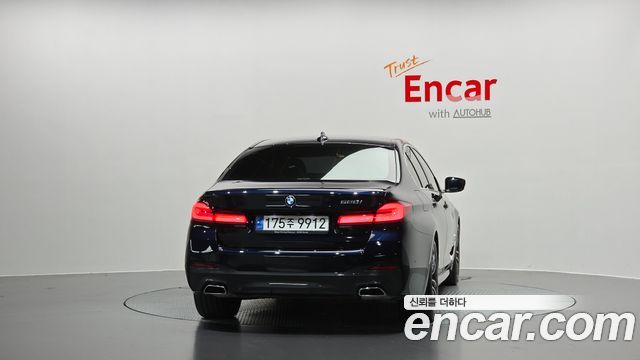 BMW 5-Series 2023 — photo 4