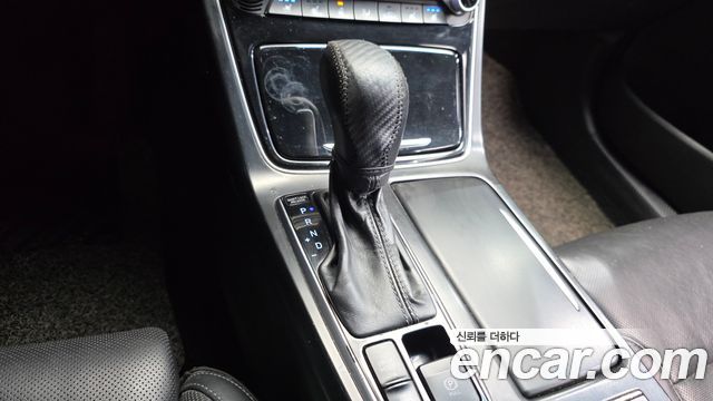 Hyundai Grandeur 2018 — photo 9