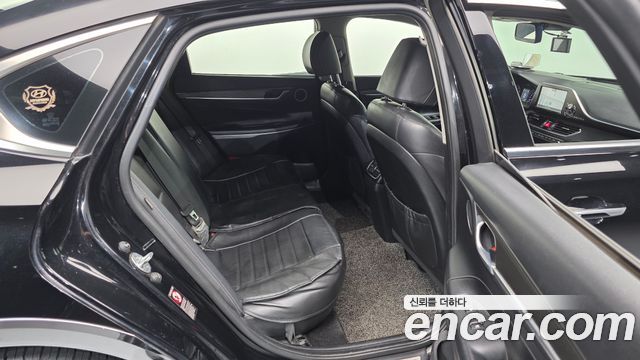 Hyundai Grandeur 2018 — photo 12