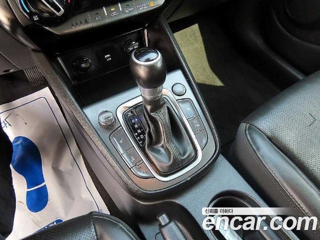 Hyundai Kona 2022 — photo 8