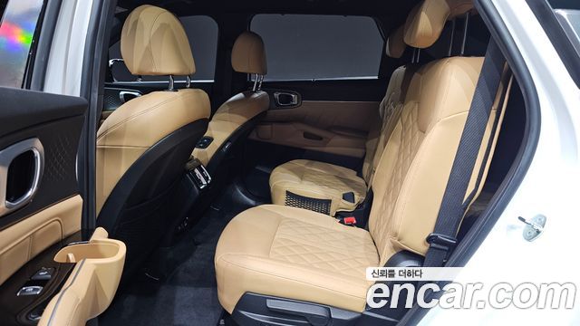 Kia Sorento 2023 — photo 18