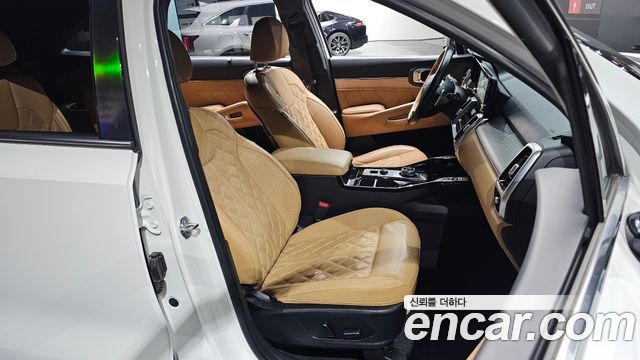 Kia Sorento 2023 — photo 16