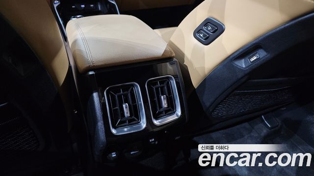 Kia Sorento 2023 — photo 35
