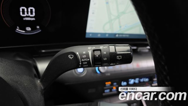 Hyundai Kona 2023 — photo 17