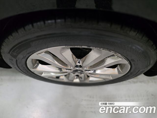 Kia Canival 2015 — photo 18