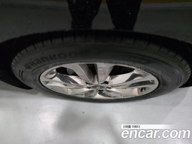 Kia Canival 2015 — photo 20
