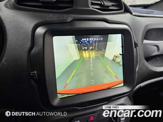 Jeep Renegade 2019 — photo 15
