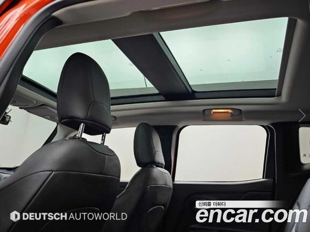 Jeep Renegade 2019 — photo 18