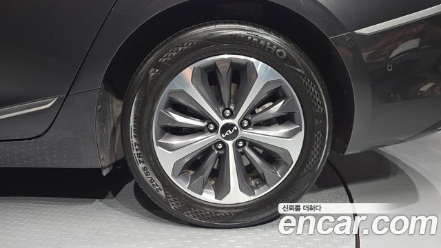 Kia K8 2022 — photo 7
