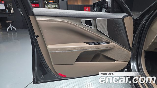 Kia K8 2022 — photo 14