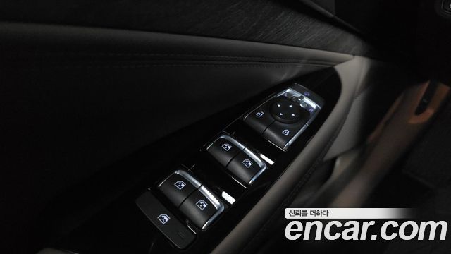 Kia K8 2022 — photo 35