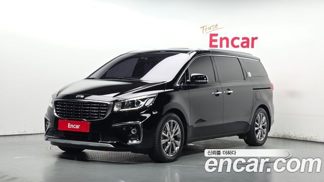 Kia Canival 2019 — photo 1