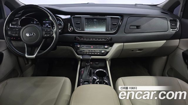 Kia Canival 2019 — photo 7