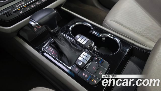 Kia Canival 2019 — photo 9