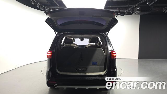 Kia Canival 2019 — photo 20