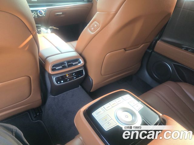 Genesis G80 2022 — photo 8