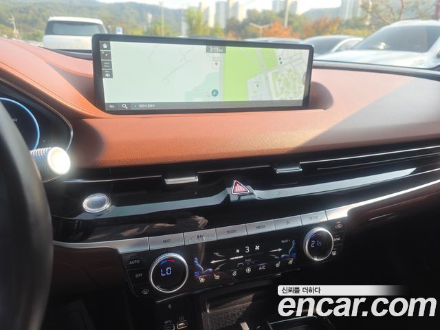 Genesis G80 2022 — photo 15