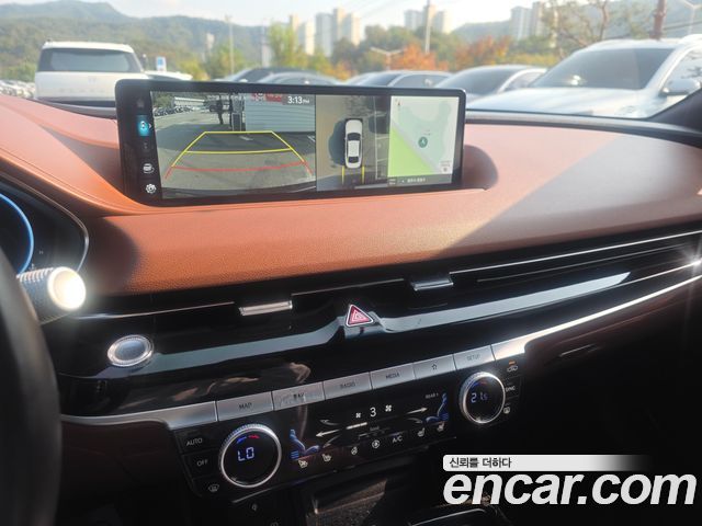 Genesis G80 2022 — photo 16