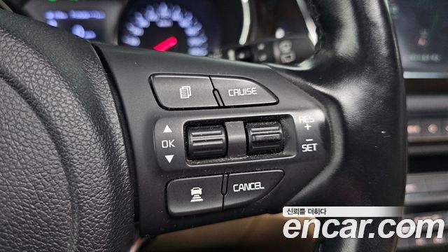 Kia Canival 2019 — photo 14