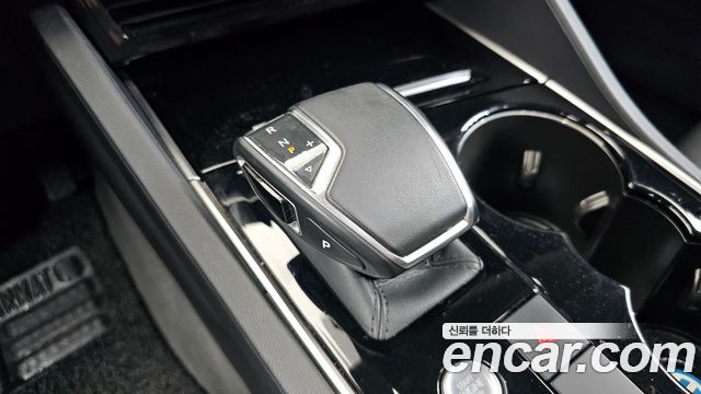 Volkswagen Touareg 2020 — photo 9