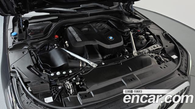 BMW 5-Series 2024 — photo 6