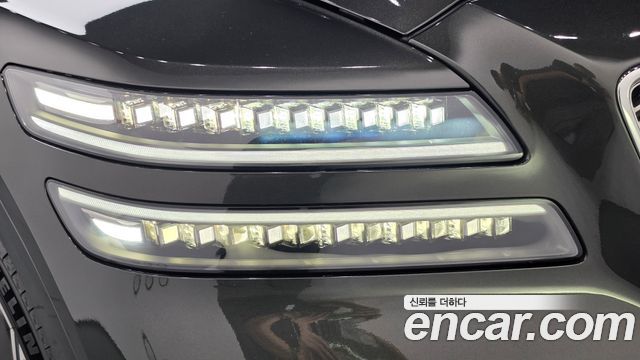 Genesis GV80 2024 — photo 8