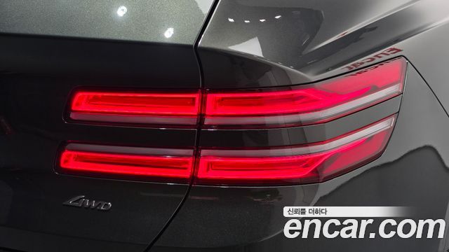 Genesis GV80 2024 — photo 9