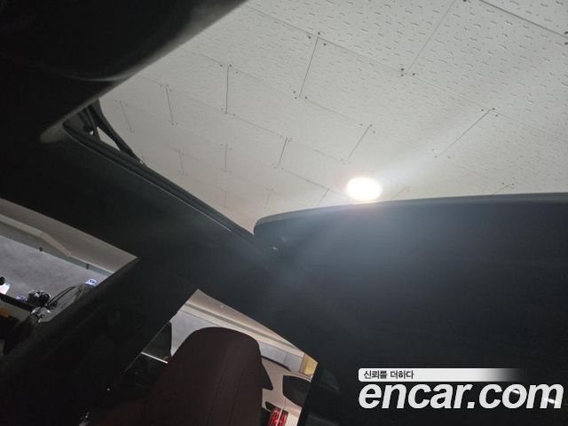 Audi SQ8 2021 — photo 11