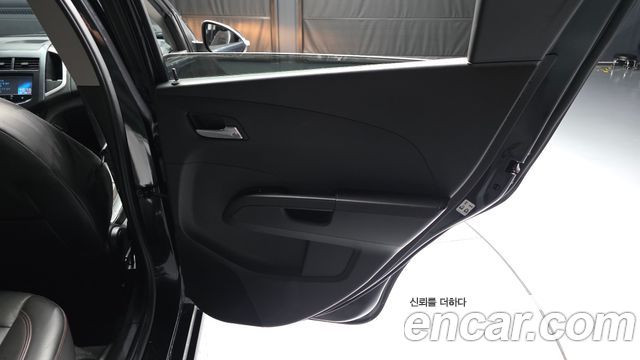 Chevrolet Korea Aveo 2014 — photo 15
