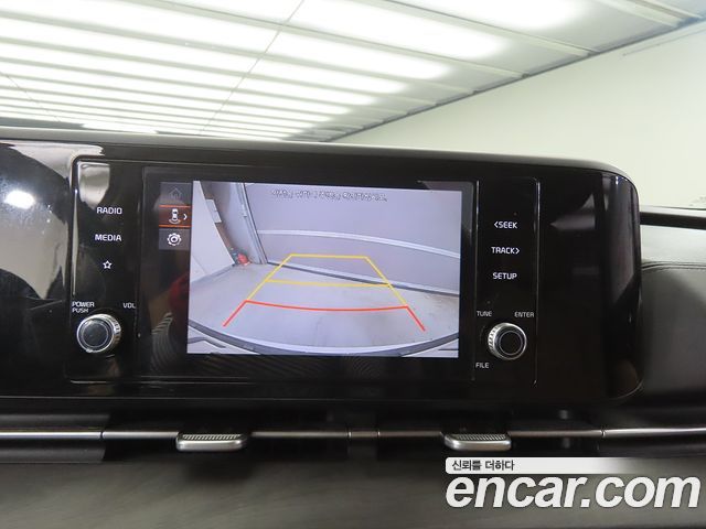 Kia Canival 2022 — photo 13