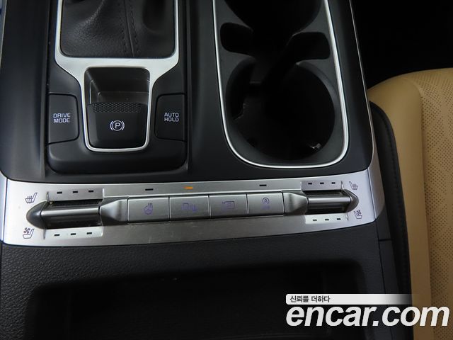 Kia Canival 2022 — photo 14