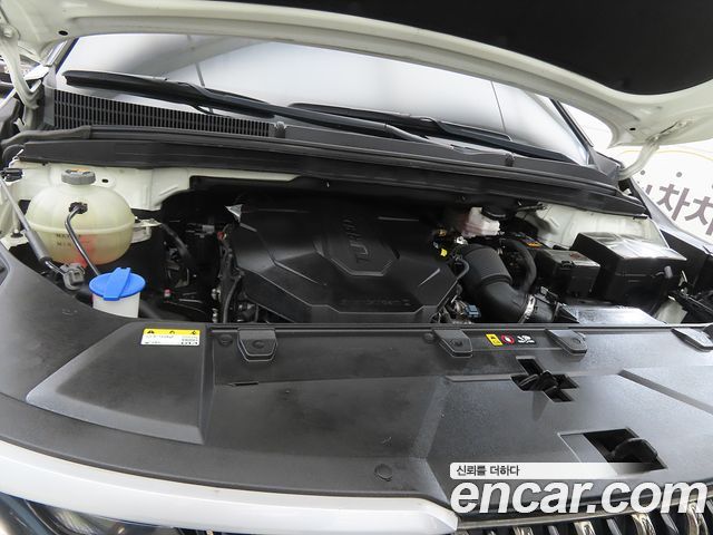 Kia Canival 2022 — photo 19