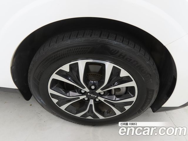 Kia Canival 2022 — photo 20
