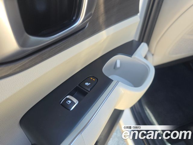 Kia Sorento 2024 — photo 8