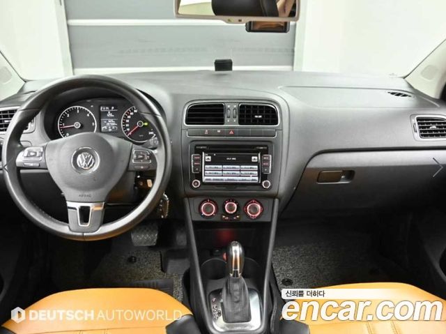 Volkswagen Polo 2014 — photo 7