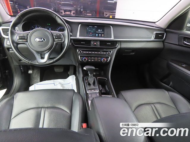 Kia K5 2016 — photo 7