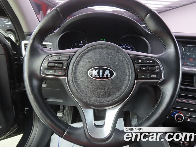 Kia K5 2016 — photo 8