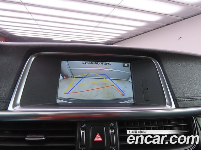 Kia K5 2016 — photo 14