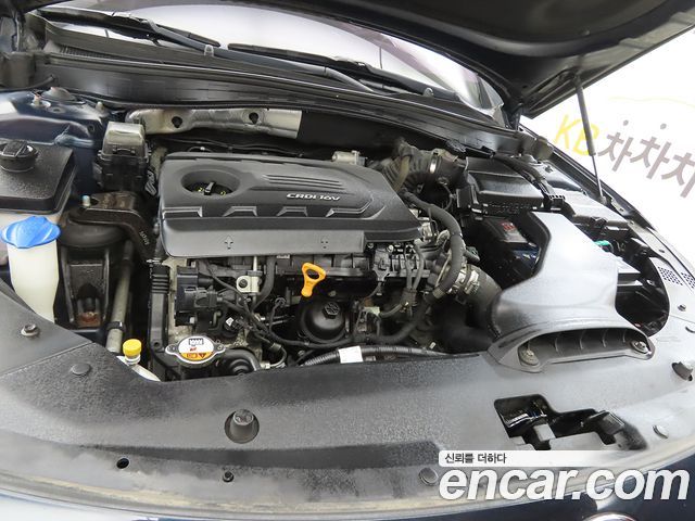 Kia K5 2016 — photo 19