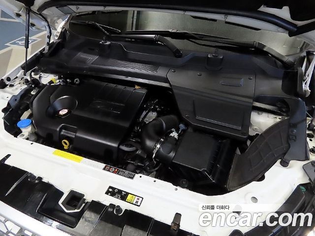 Land Rover Discovery Sport 2017 — photo 19