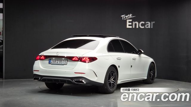 Mercedes-Benz E-Class 2026 — photo 2