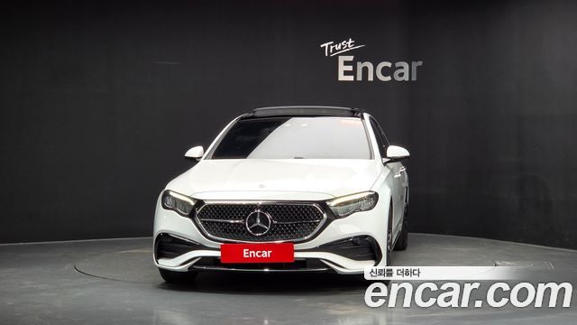 Mercedes-Benz E-Class 2026 — photo 3