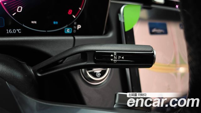 Mercedes-Benz E-Class 2026 — photo 12