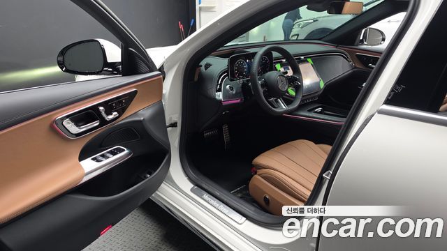Mercedes-Benz E-Class 2026 — photo 13