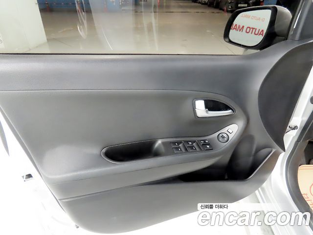 Kia morning 2012 — photo 13