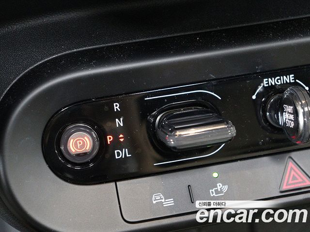 Mini Cooper 2025 — photo 8