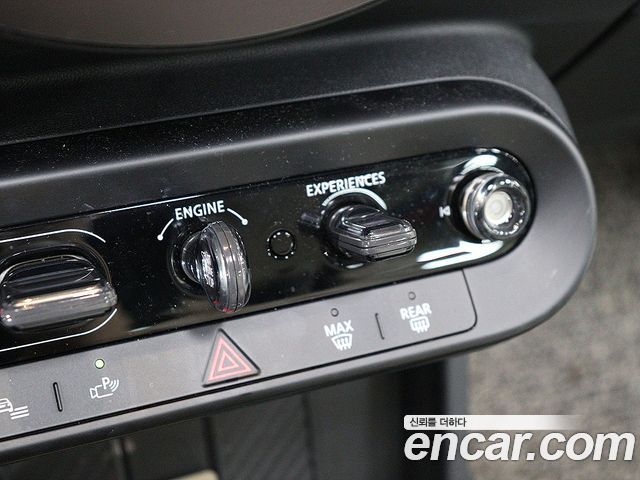 Mini Cooper 2025 — photo 12